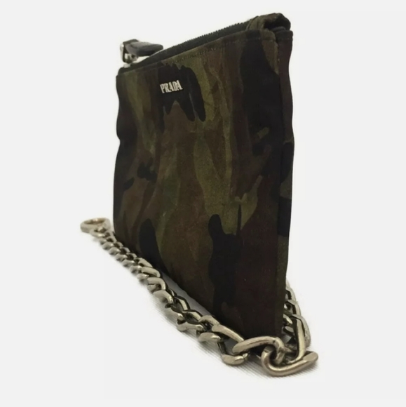 AUTHENTIC PRADA CAMOUFLAGE CHAIN POUCH /A2404 - Picture 4 of 12